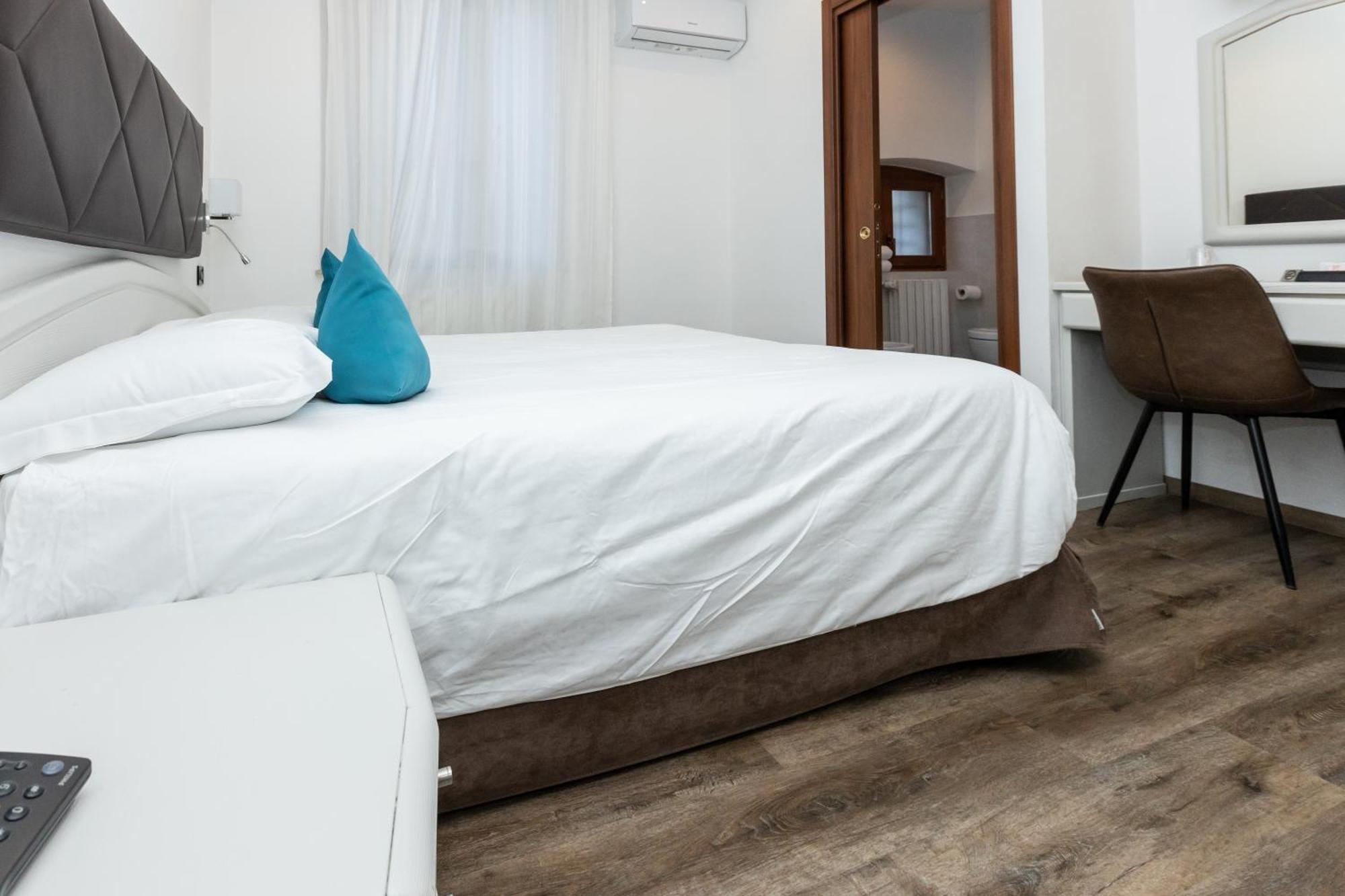 Albergo Cappello E Cadore Belluno Bagian luar foto